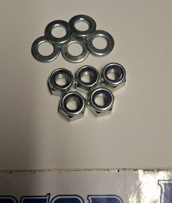 PACK OF M8 NUTS AND WASHERS